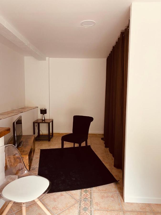 Le Jaurès 99 Appartamento Épernay Esterno foto